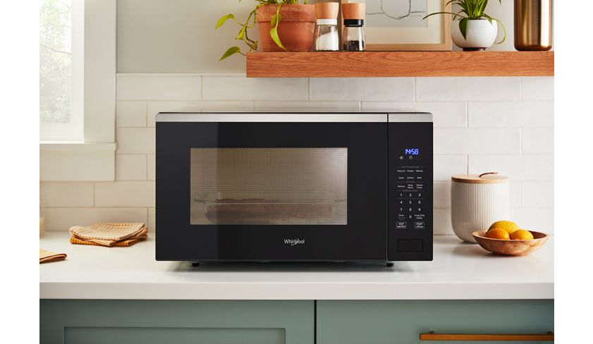 Whirlpool 1.6 cu. ft. Sensor Cooking Microwave WMCS7022SB