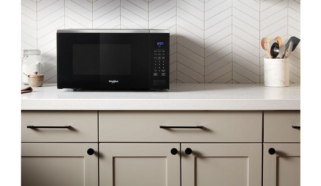 Whirlpool 1.6 cu. ft. Sensor Cooking Microwave WMCS7022SZ