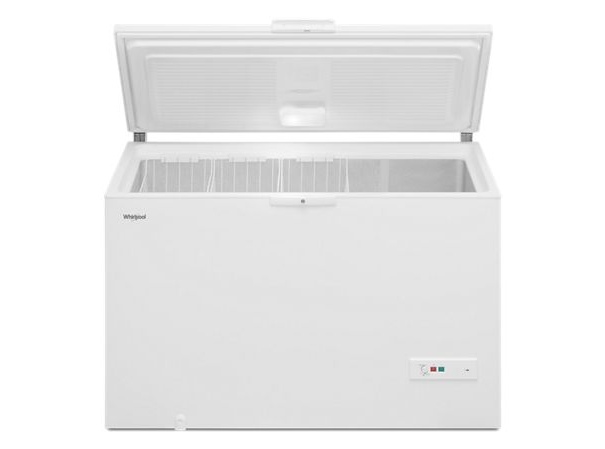 Whirlpool 16 Cu. Ft. Convertible Chest Freezer with 3 Storage Levels WZC5216LW