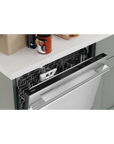 Whirlpool Fingerprint Resistant Quiet Dishwasher with 3rd Rack & Large Capacity WDTA80SAKZ