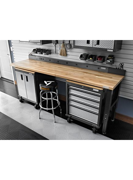 Gladiator Garage Stool GAAC30STJB