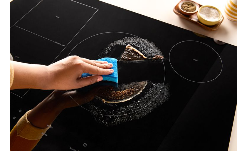 Whirlpool 36" Intelligent Induction Cooktop with Temp Cook™ Technology and WipeClean™ Coating WCIT7536SB