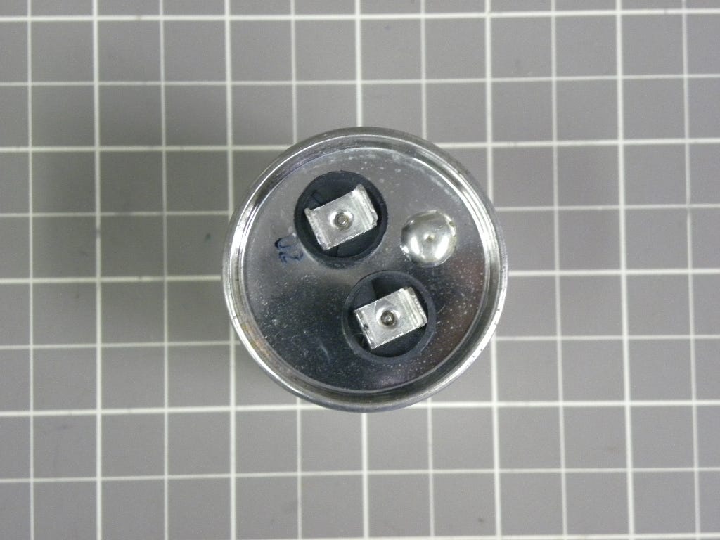 Capacitor (Two Terminal) AC-1400-39