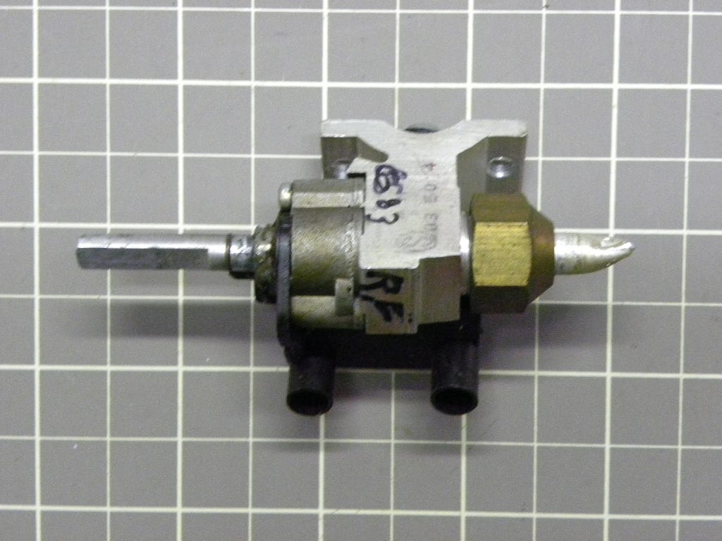 Avanti Range Burner Valve 61020336