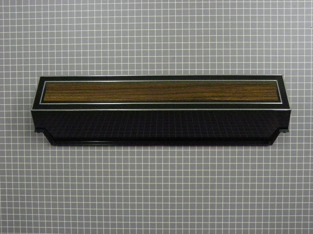 Door Shelf D7511402