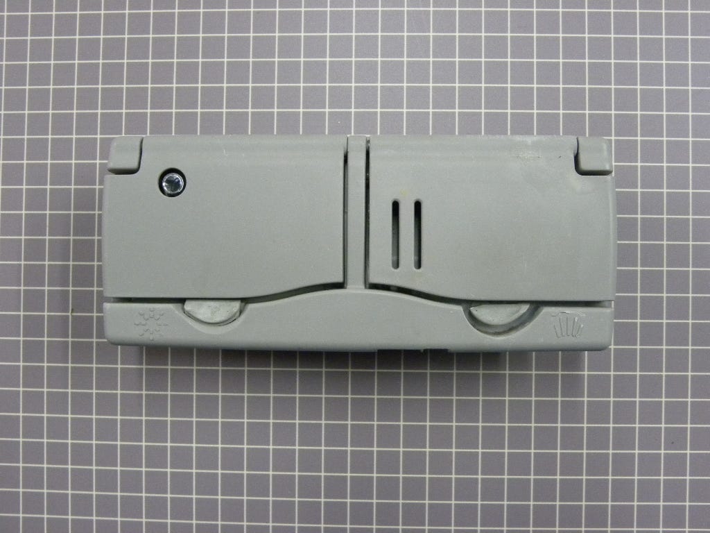 Dispenser 8269996
