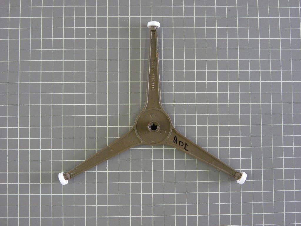 Kenmore Microwave Roller Guide 5889W2A011A