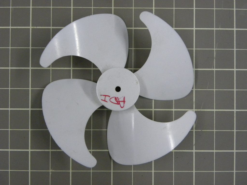 Magic Chef Refrigerator Fan Blade MCBR1000W