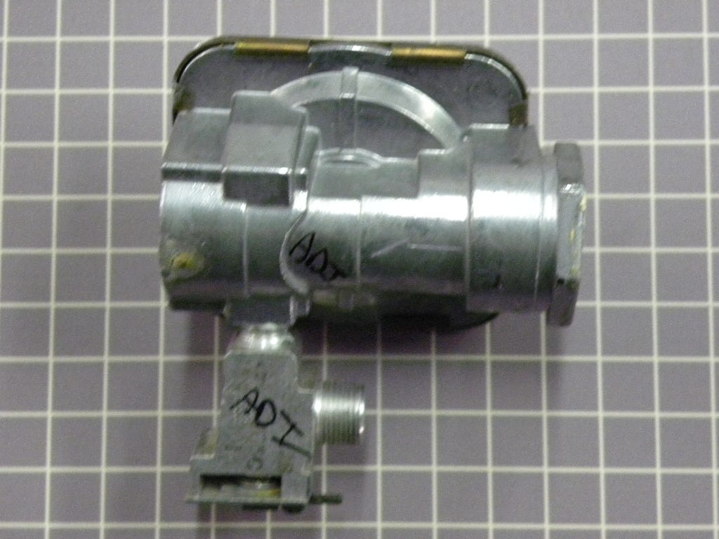 Regulator Pressure Valve and Shut Off Valve WB19K1