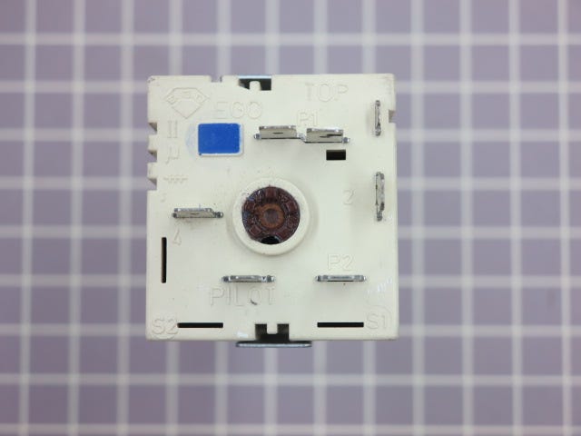 Surface Element Switch (13A) 305458905