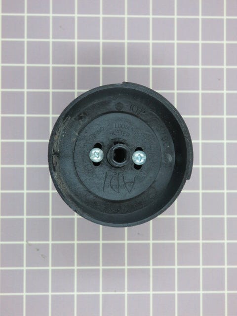 Thermostat Knob Y04100752