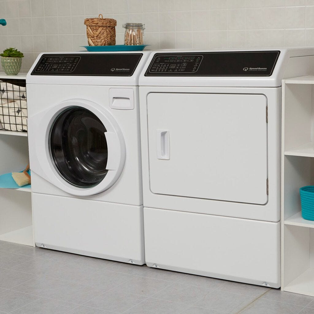 Speed Queen FF7 White Front Load Washer with Pet Plus™ | Sanitize | Fast Cycle Times | Dynamic Balancing | 5-Year Warranty FF7011WN