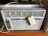 Reconditioned Comfort Aire 8,000 Btu 110V Window Air Conditioner RADS-81R01