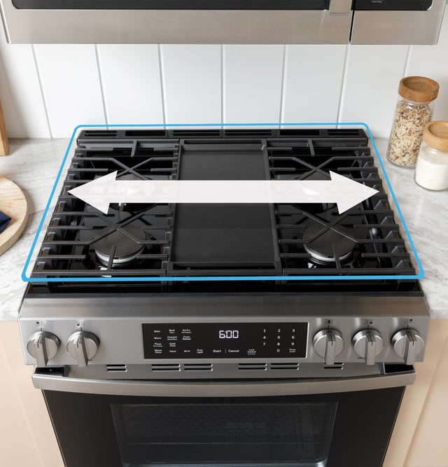 GE® 30" Free-Standing Gas Convection Range with No Preheat Air Fry and EasyWash™ Oven Tray GGF600AVWW