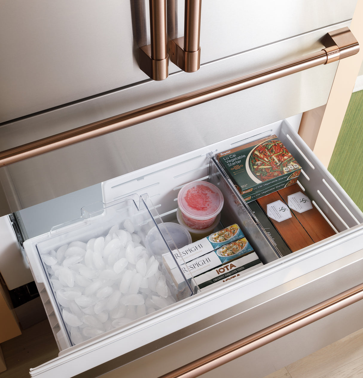 CAFE™ 36" Panel-Ready Integrated French-Door Refrigerator CIP36NK6ZII
