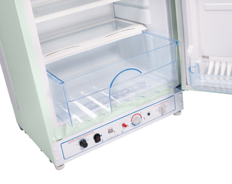 Unique 10 cu/ft Classic Retro Summer Mint Green Propane Refrigerator Standard Model UGP-10C CR SM LG