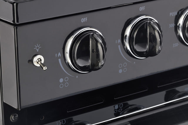 Classic Retro by Unique 24” Convection Gas Range UGP-24CR B-Black