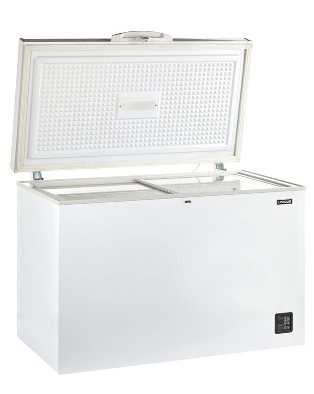 Unique 9.3 cu/ft Solar Powered DC Chest Freezer / Fridge – AC convertor to run on a standard household AC plug (sold separately) UGP-265L1