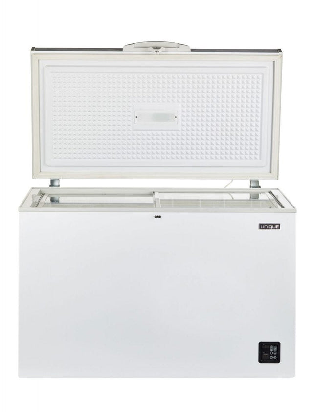 Unique 9.3 cu/ft Solar Powered DC Chest Freezer / Fridge – AC convertor to run on a standard household AC plug (sold separately) UGP-265L1