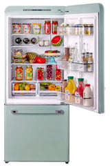 Classic Retro by Unique 18 cu. ft. Electric Bottom-Mount Refrigerator UGP-510L LG AC