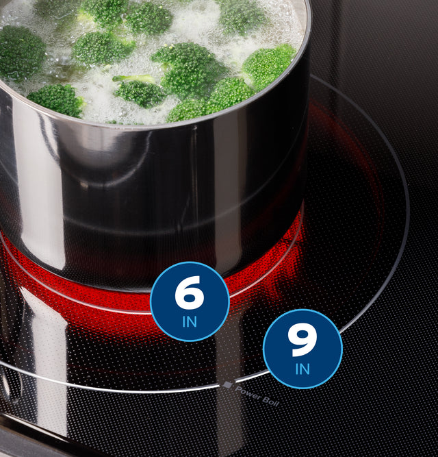 GE® ENERGY STAR® 30" Free-Standing Electric Range with Crisp Mode GRF500SVSS