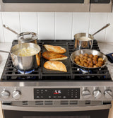 GE® 30" Free-Standing Gas Convection Range with No Preheat Air Fry and EasyWash™ Oven Tray GGF600AVWW