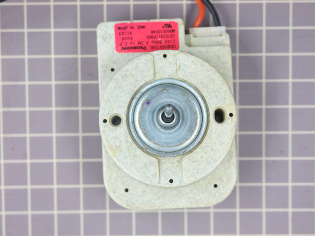 Condenser Fan Motor WR60X10048
