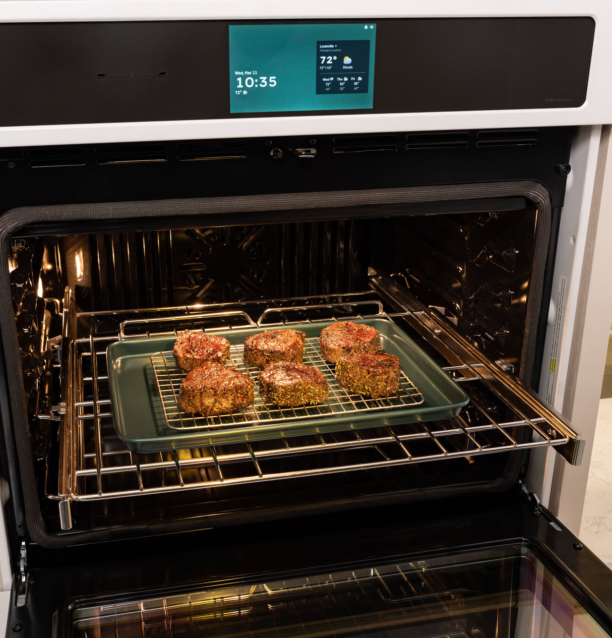CAFÉ™ Professional Series 30" Smart Built-In Convection Double Wall Oven CTD90DP4ZW2