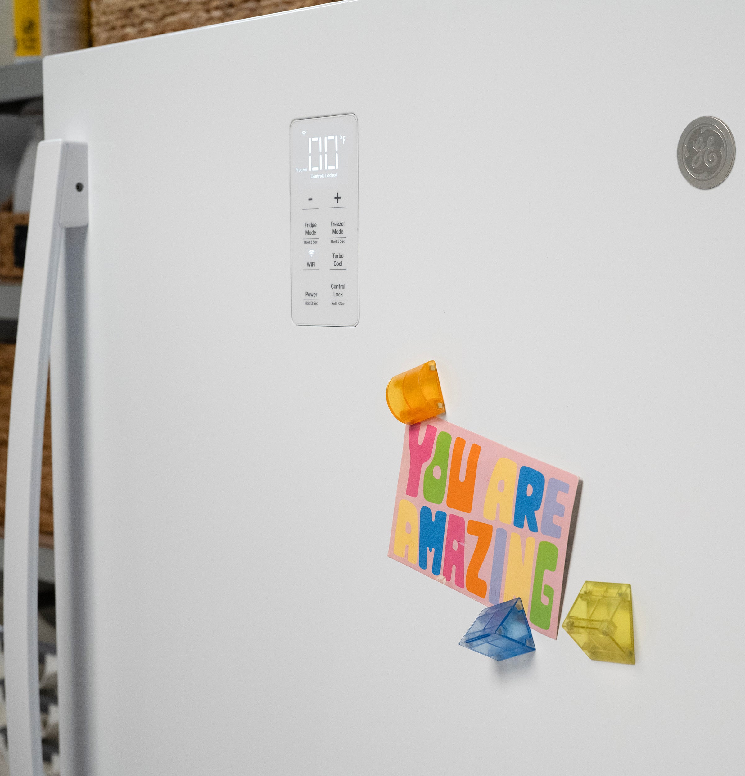 GE FUF22DZRWW 21.6 Cu Ft Smart Upright Freezer | Appliance Depot